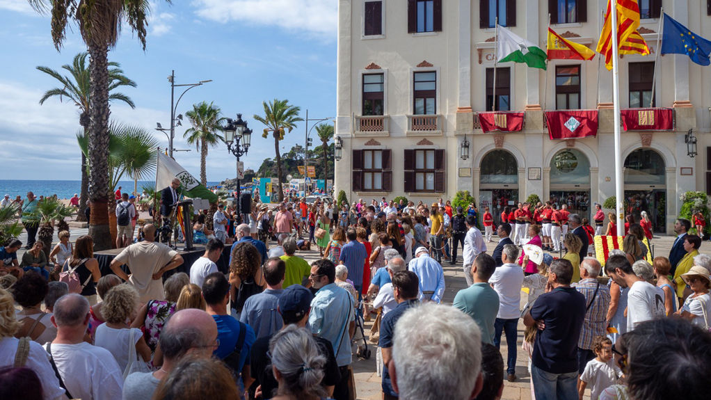 DIADA NACIONAL DE CATALUNYA I TROBADA DE PUNTAIRES Festes I